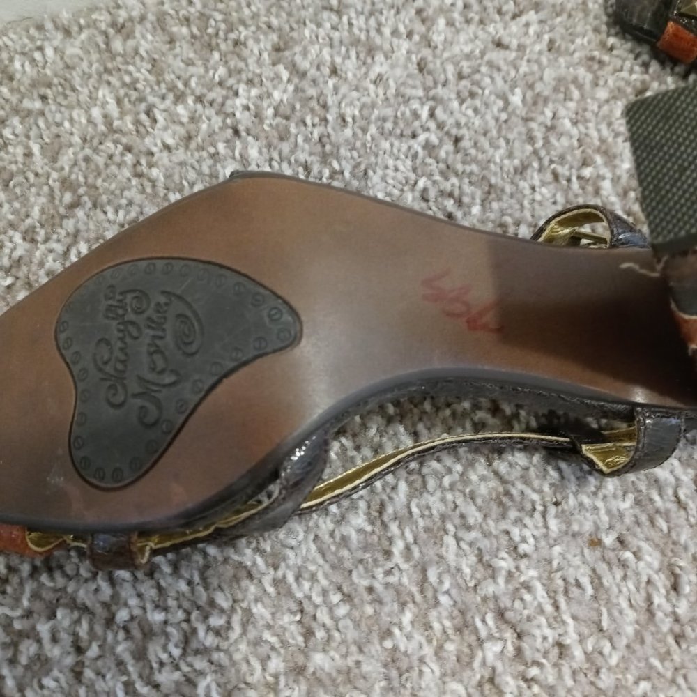 Sandals - Picture 4 of 4